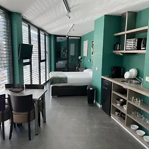  Appartement Plan B Center